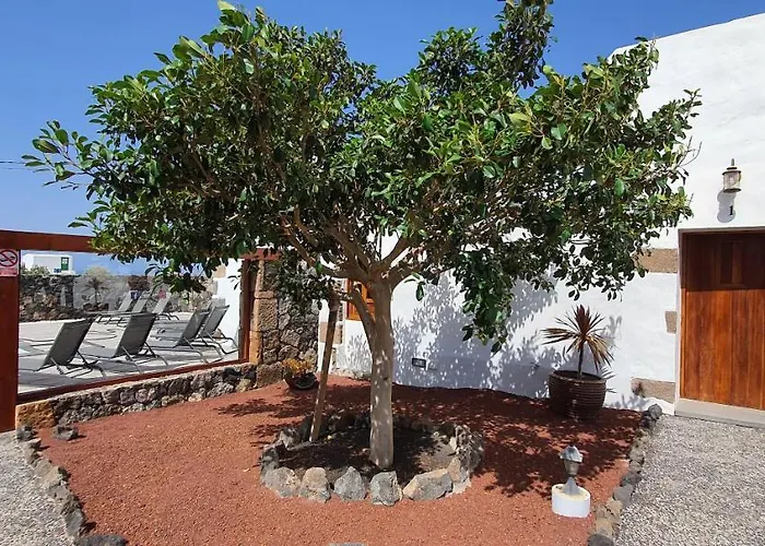 Caserio Leandro I Villa Tías